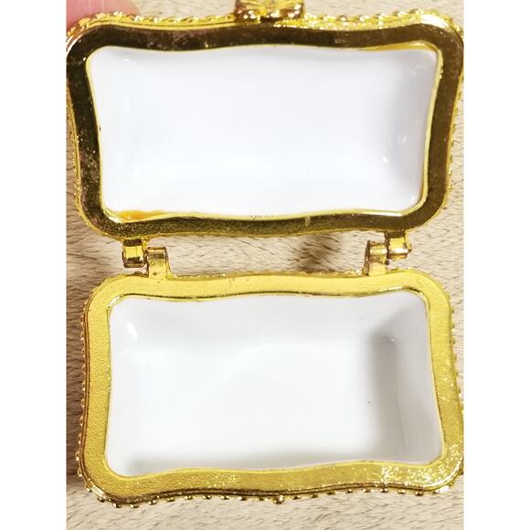 Imperial Porcelain Mini Trinket Box White Psalm 43:3 Bible Verse 2 1/2" Gold Vtg - Picture 9 of 10